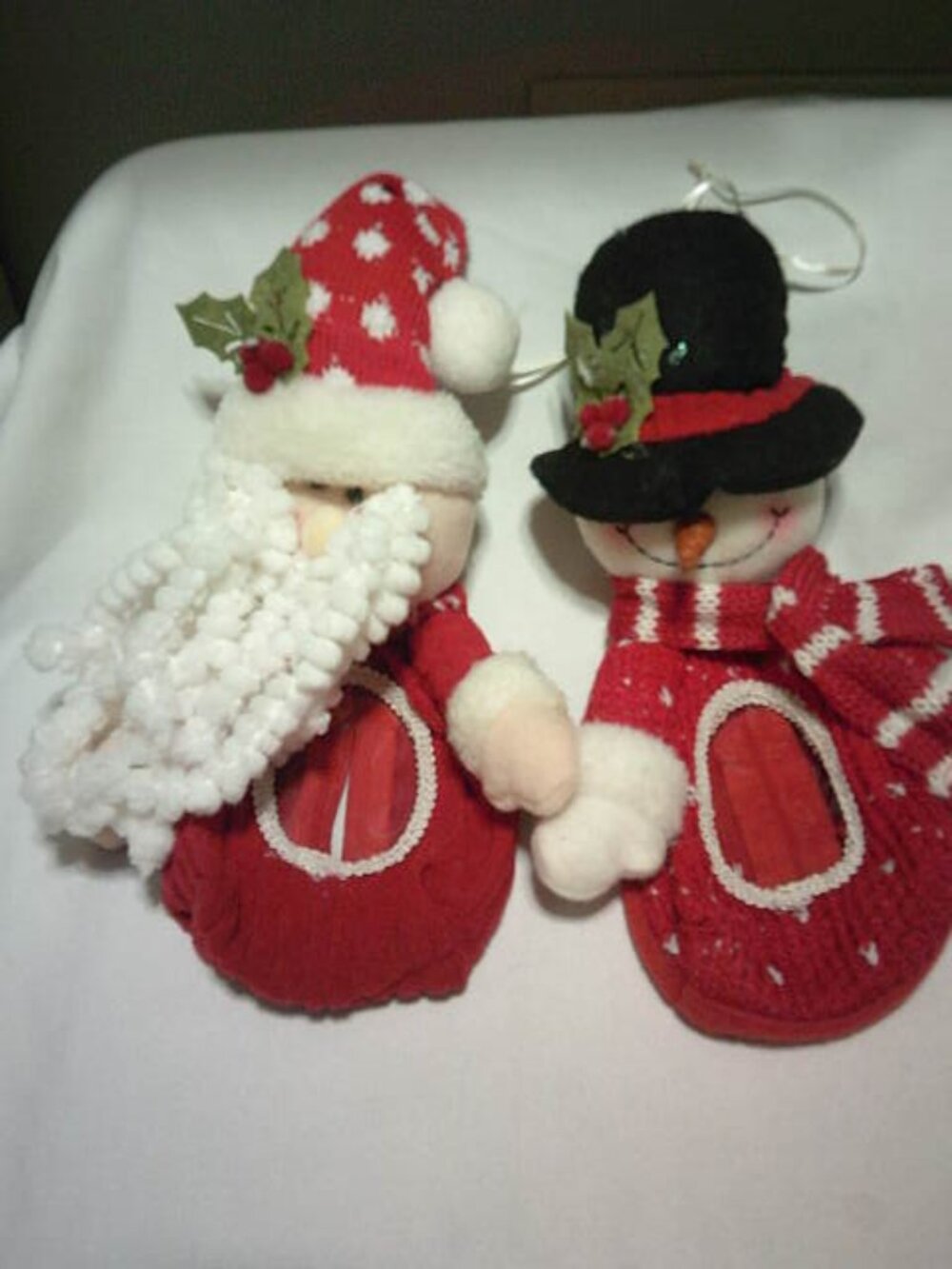 LOT 2 PLUSH HANGING CLOTH ORNAMENTS BAGS w/ CLEAR PLASTIC WINDOWS SNOWMAN & SANT